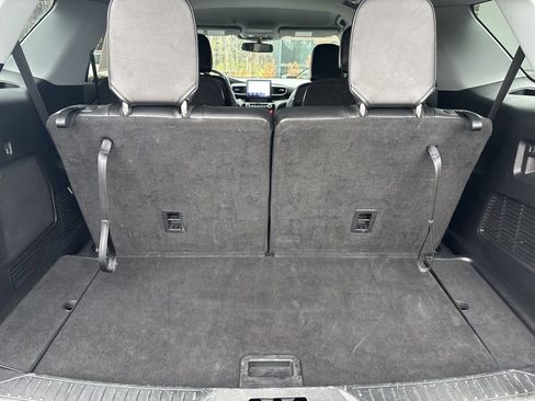 Used 2022 Ford Explorer Limited image 13