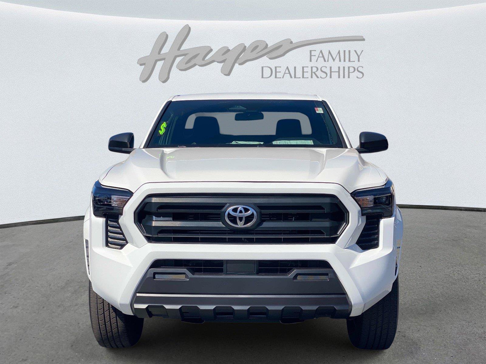 Used 2025 Toyota Tacoma SR RWD image 9