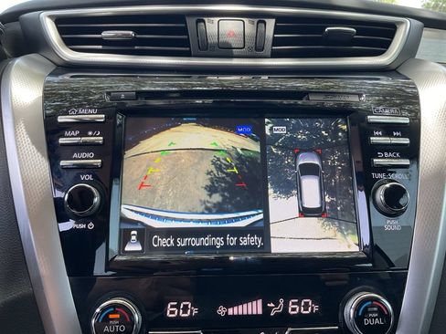 Used 2017 Nissan Murano Platinum w/ Platinum Technology Package FWD image 27