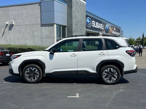 Used 2026 Subaru Forester AWD/4WD image 5