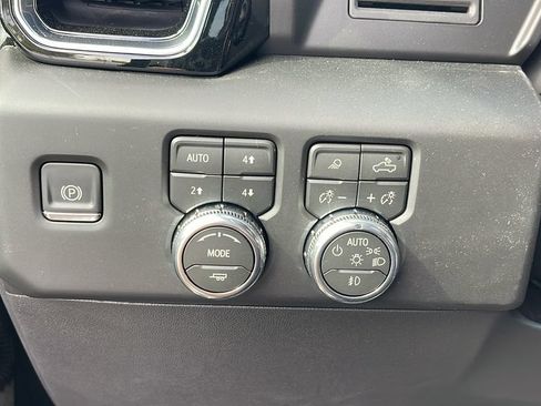 New 2026 GMC Sierra 1500 Denali AWD/4WD image 27