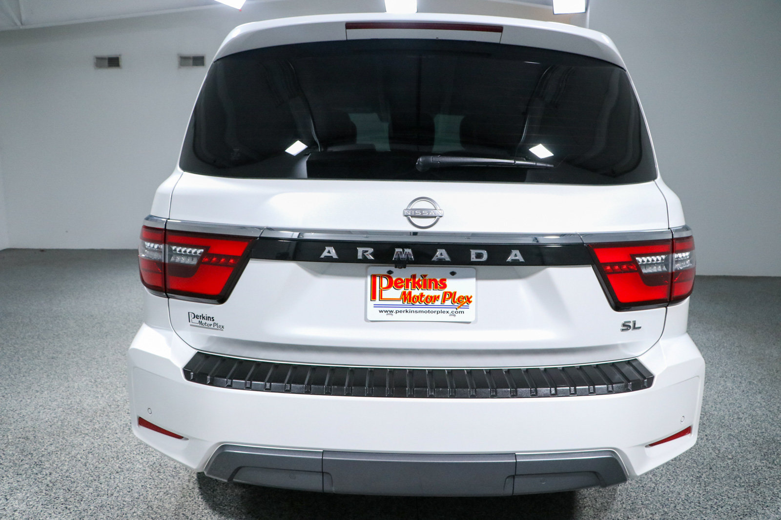 Used 2024 Nissan Armada SL w/ Cargo Package RWD image 8