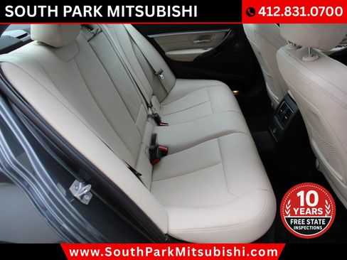 Used 2016 BMW 340i xDrive Sedan AWD/4WD image 18