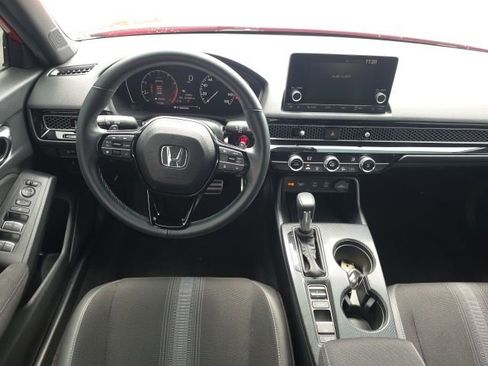 Used 2025 Honda Civic Sport image 2