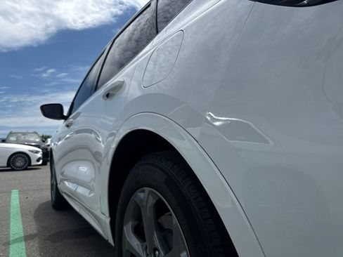 Used 2023 Ford Escape ST-Line w/ Tech Pack #1 FWD image 9