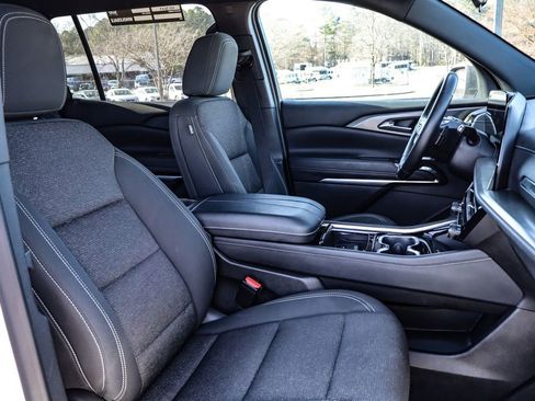 Certified 2024 Chevrolet Traverse LT image 16