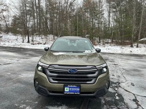 New 2026 Subaru Forester Premium image 2