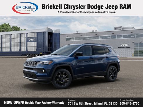 New 2026 Jeep Compass Latitude image 2