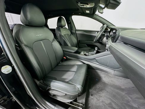 Used 2022 Kia K5 GT-Line w/ GT-Line FWD Premium Package image 28