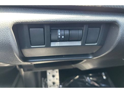 Used 2024 Subaru Crosstrek 2.5i Sport w/ Crosstrek Mirror Package AWD/4WD image 39