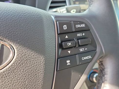 Used 2016 Hyundai Sonata Limited w/ Option Group 05 FWD image 27