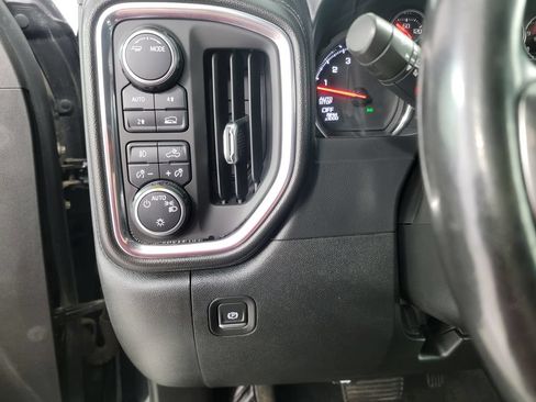 Used 2020 Chevrolet Silverado 1500 RST AWD/4WD image 30
