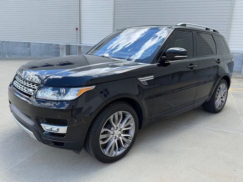 Used 2017 Land Rover Range Rover Sport HSE AWD/4WD image 7