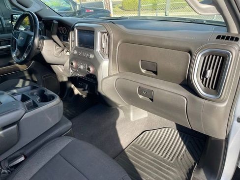 Used 2020 Chevrolet Silverado 1500 LT w/ All-Star Edition image 13