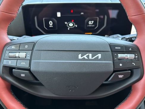 New 2026 Kia Sportage SX image 29