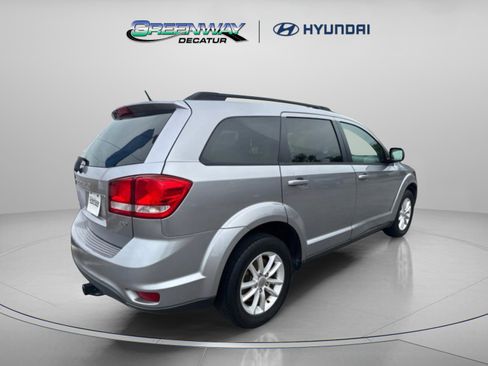 Used 2017 Dodge Journey SXT w/ Premium Group FWD image 6