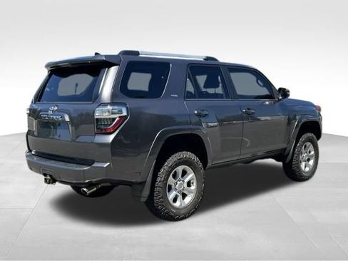 Used 2019 Toyota 4Runner SR5 Premium AWD/4WD image 5