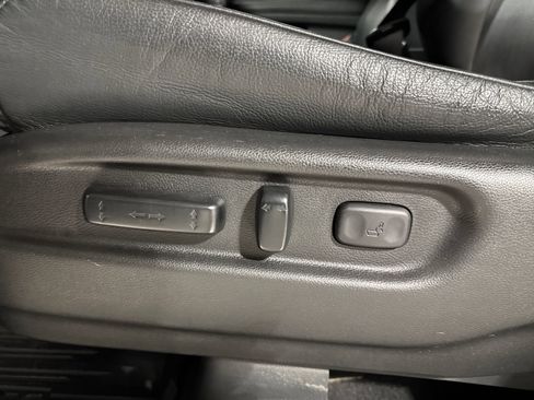 Used 2020 Honda Pilot EX-L image 16