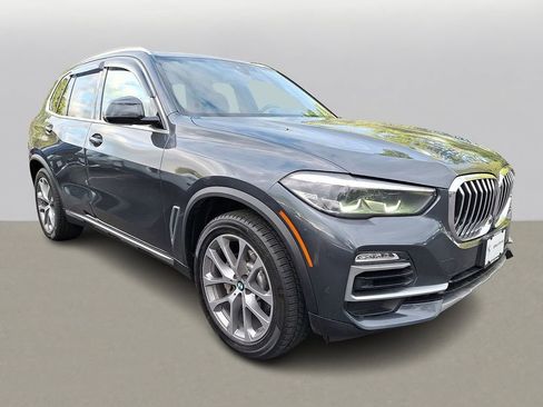 Used 2019 BMW X5 xDrive40i w/ Convenience Package AWD/4WD image 3