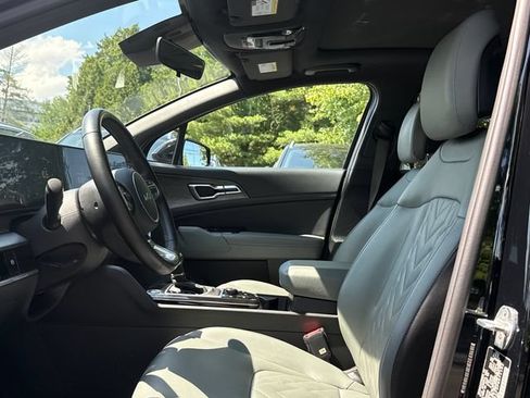 Used 2023 Kia Sportage X-Line w/ X-Line Premium Package AWD/4WD image 10
