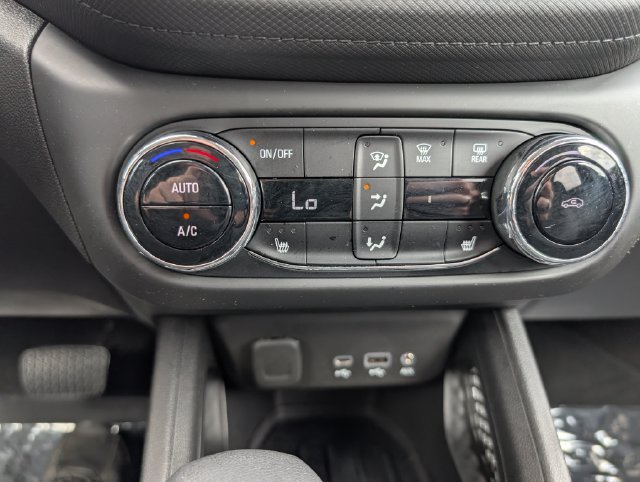 Used 2023 Chevrolet TrailBlazer LT w/ Convenience Package FWD image 21