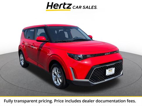 Used 2025 Kia Soul LX w/ LX Technology Package FWD image 1