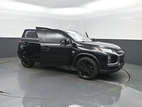 Used 2024 Mitsubishi Outlander Sport LE AWD/4WD image 37