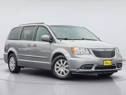 Used 2016 Chrysler Town & Country Touring