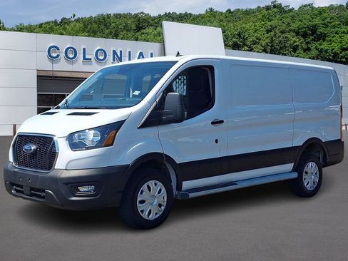 Used 2025 Ford Transit 250 Low Roof w/ Exterior Upgrade Package RWD image 3