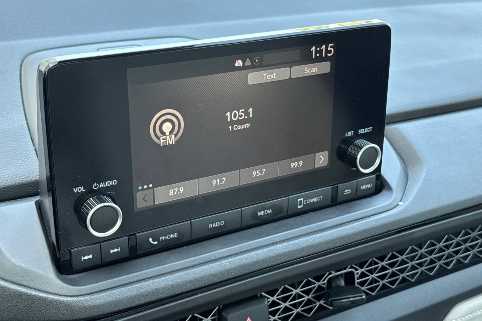 Certified 2023 Honda Accord LX image 21