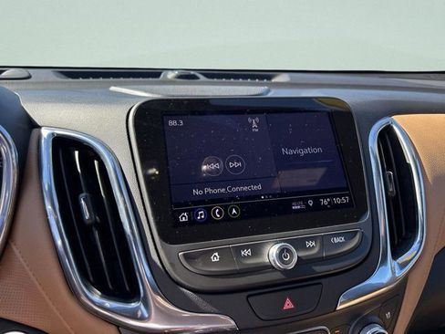 Used 2020 Chevrolet Equinox Premier image 22