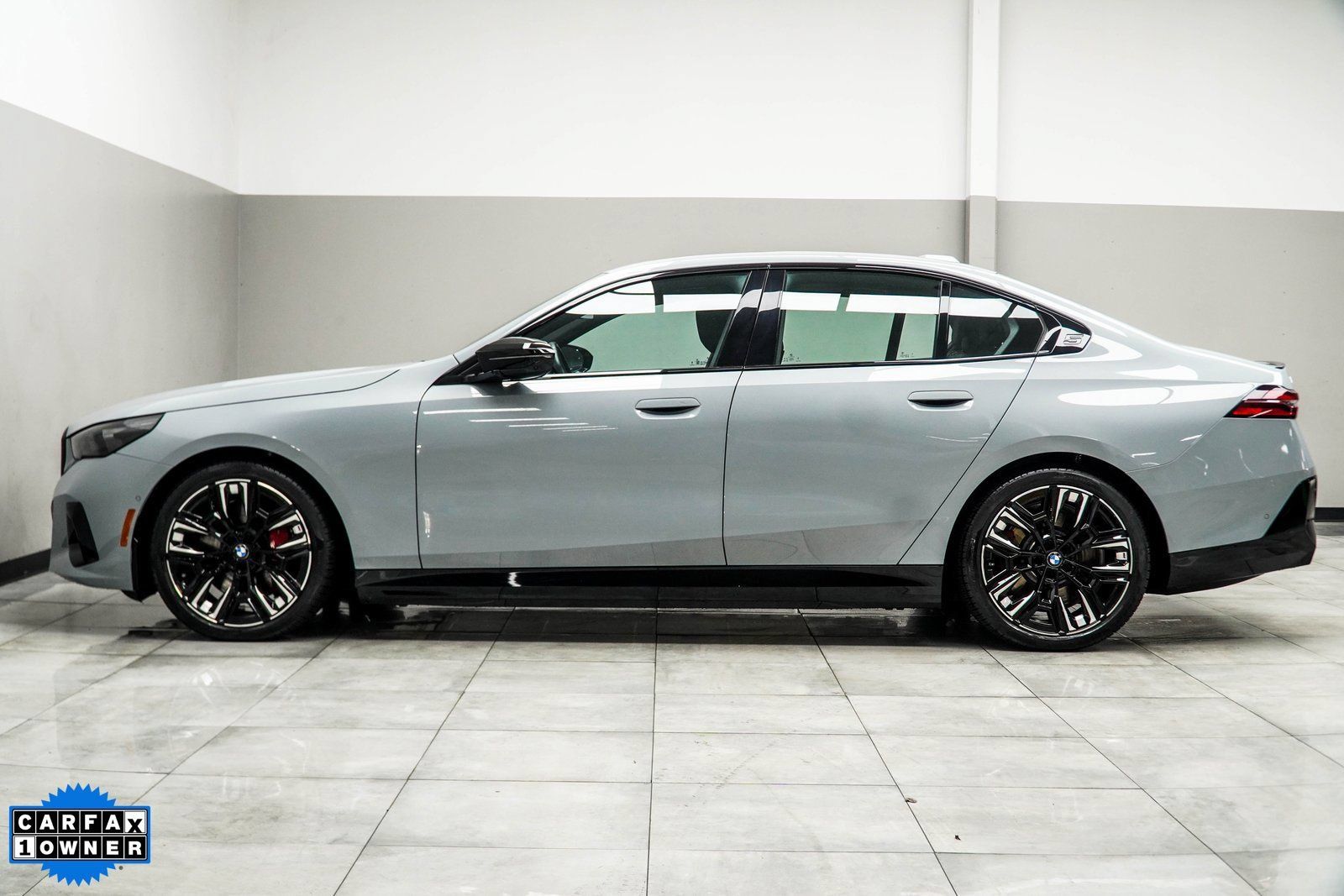Used 2025 BMW i5 M60 w/ Premium Package AWD/4WD image 10