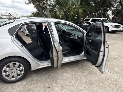 Used 2022 Kia Rio S image 13