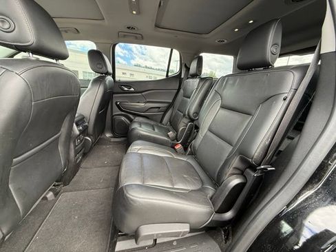 Used 2019 GMC Acadia SLT w/ Black Edition AWD/4WD image 11