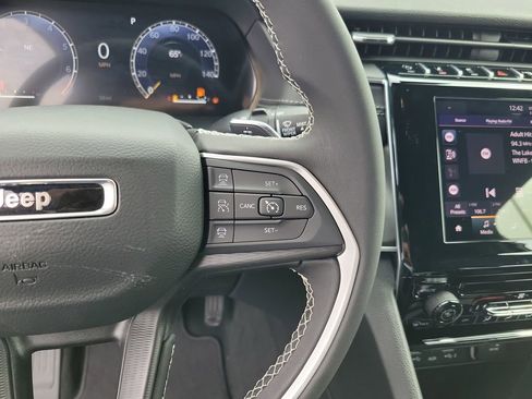 New 2026 Jeep Grand Cherokee L Laredo AWD/4WD image 13