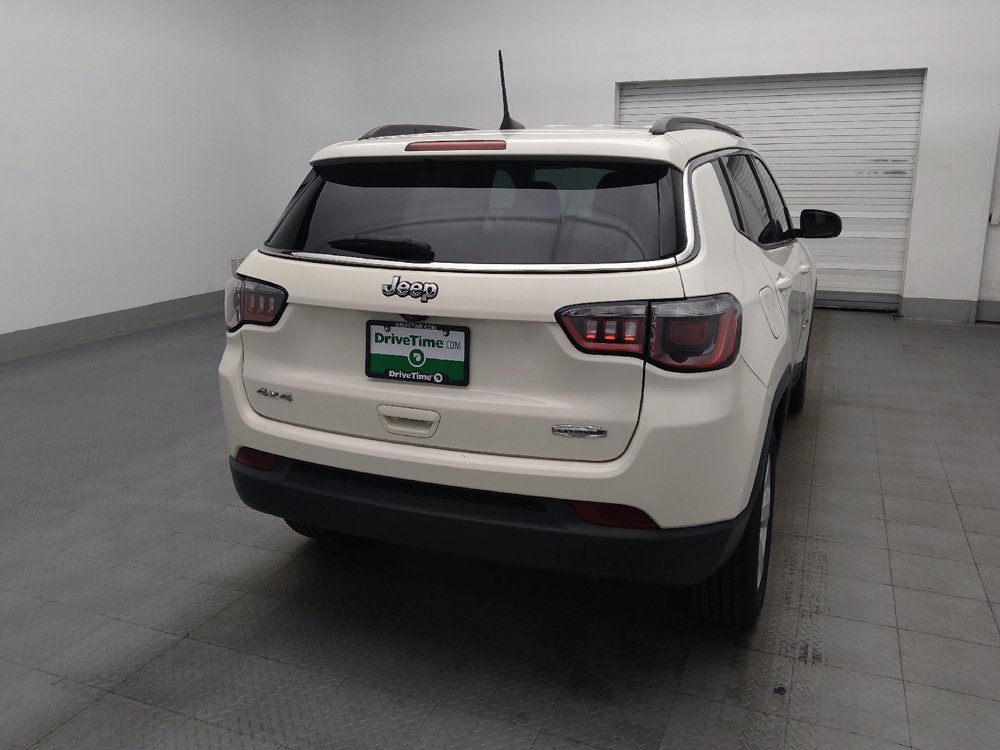 Used 2018 Jeep Compass Latitude w/ Popular Equipment Group AWD/4WD image 7
