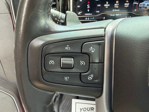 Used 2022 GMC Sierra 1500 SLT w/ SLT Premium Package AWD/4WD image 17