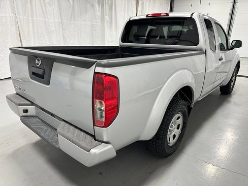 Used 2018 Nissan Frontier S RWD image 7