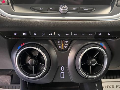 Used 2024 Chevrolet Blazer LT w/ Midnight/Sport Edition image 24