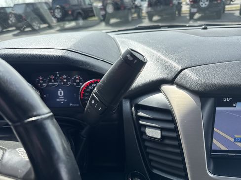 Used 2016 GMC Yukon XL Denali w/ Open Road Package image 24