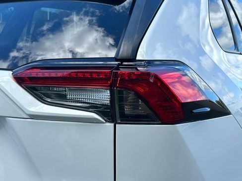Used 2024 Toyota RAV4 XLE w/ Convenience Package AWD/4WD image 13