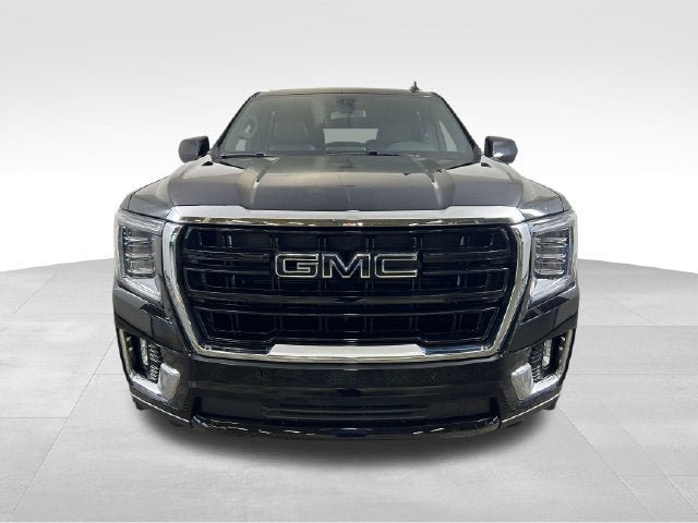 Used 2022 GMC Yukon SLE w/ Gmc Pro Safety Plus Package AWD/4WD image 8