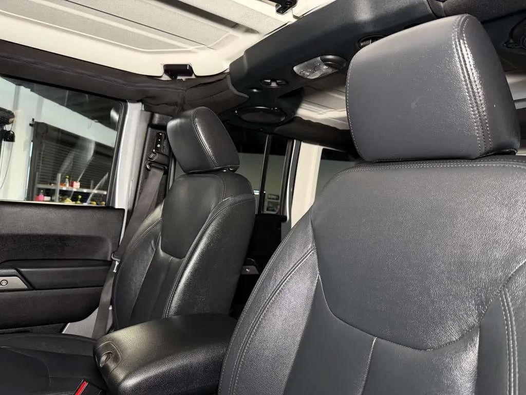 Used 2013 Jeep Wrangler Unlimited Sport AWD/4WD image 24