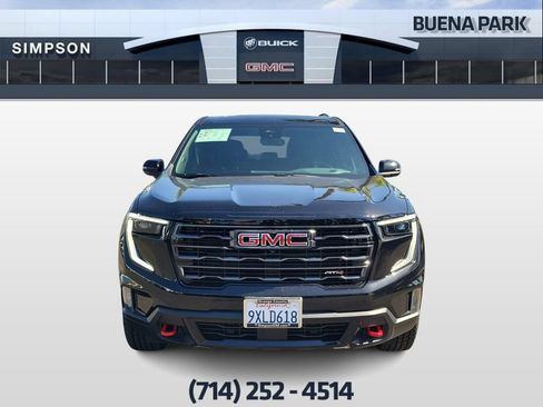 Used 2026 GMC Acadia AT4 w/ Luxury Package AWD/4WD image 3