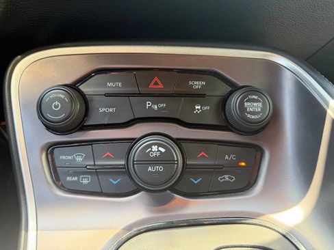 Used 2021 Dodge Challenger R/T w/ Blacktop Package image 19