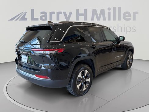 Used 2024 Jeep Grand Cherokee Limited 4xe AWD/4WD image 5