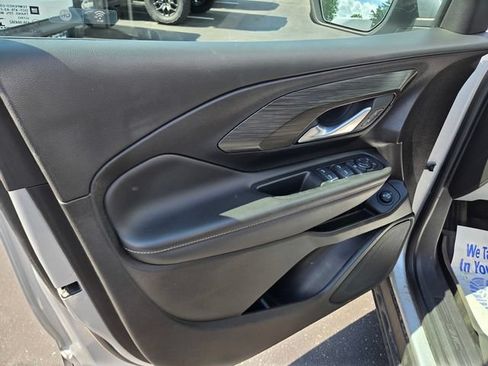 Used 2022 GMC Terrain SLE w/ Driver Convenience Package AWD/4WD image 34