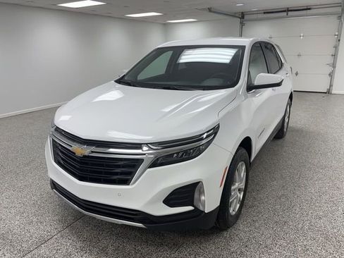 Used 2024 Chevrolet Equinox LT image 55