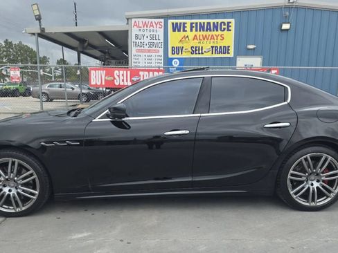 Used 2018 Maserati Ghibli S GranLusso AWD/4WD image 38