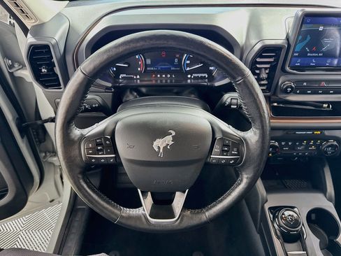 Used 2021 Ford Bronco Sport Outer Banks w/ Outer Banks Package AWD/4WD image 16